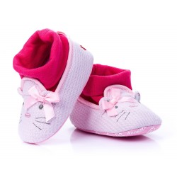 Lekkie różowe buciki niemowlęce w formie kotka